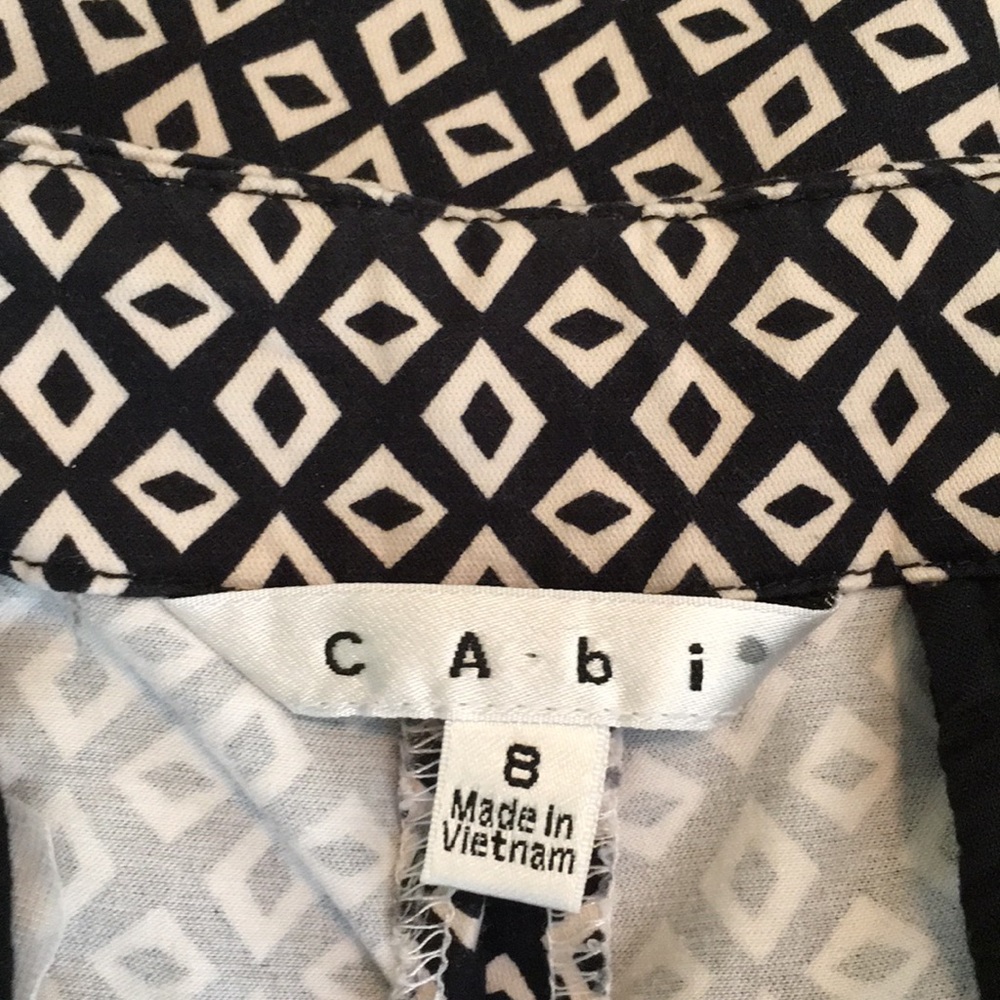 Cabi Crop Pants Geometric Pattern - image 12